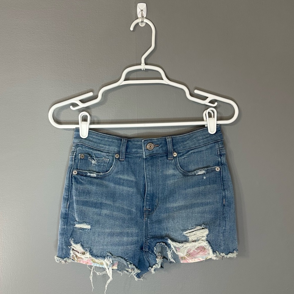American Eagle Distressed Denim floral pockets Blue Jean Shorts